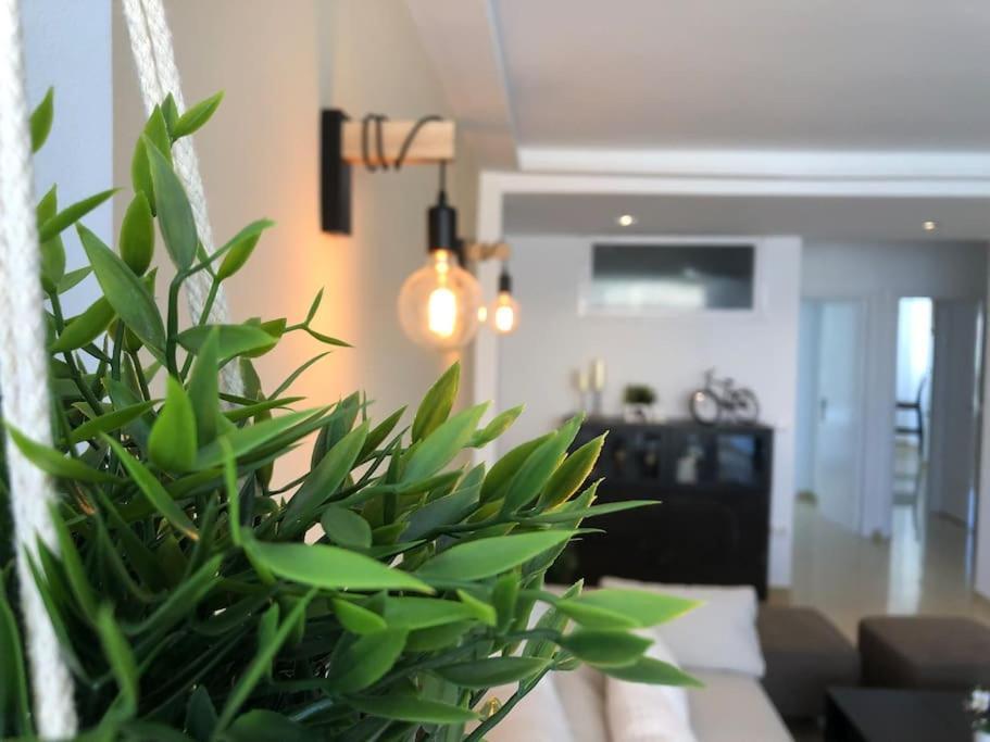 Apartamento Amplio Y Centrico Фуэнхирола Экстерьер фото