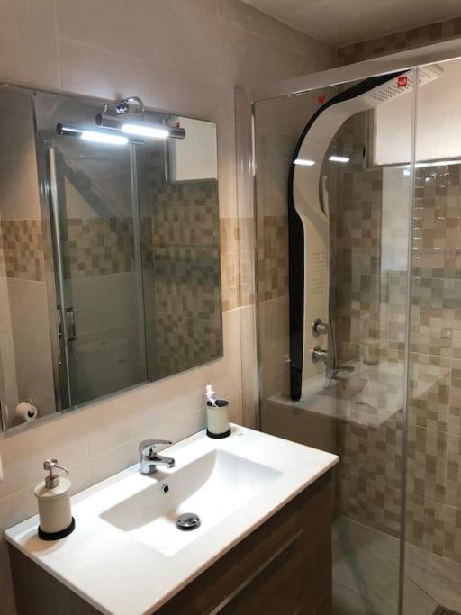Apartamento Amplio Y Centrico Фуэнхирола Экстерьер фото